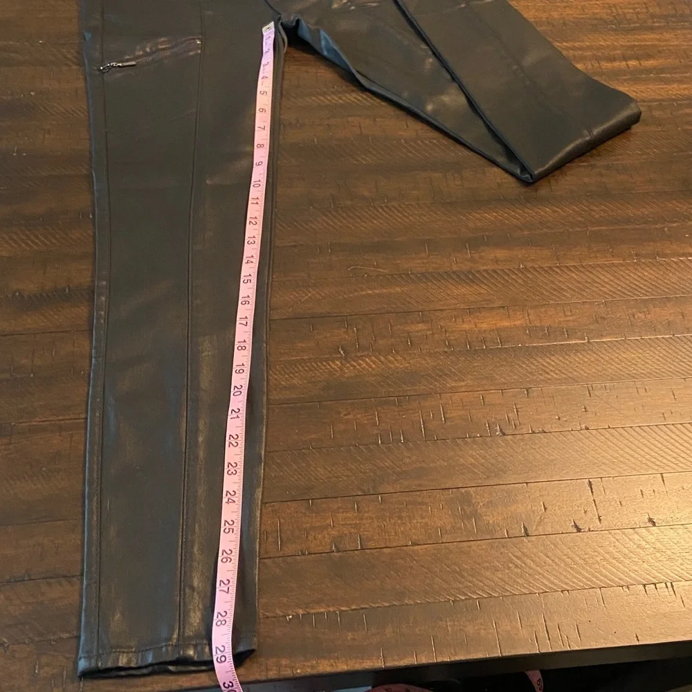 Sale! Stylish Skinny Fit Black Moto-Style Leather Pants, WHBM size 2 - Picture 11 of 16